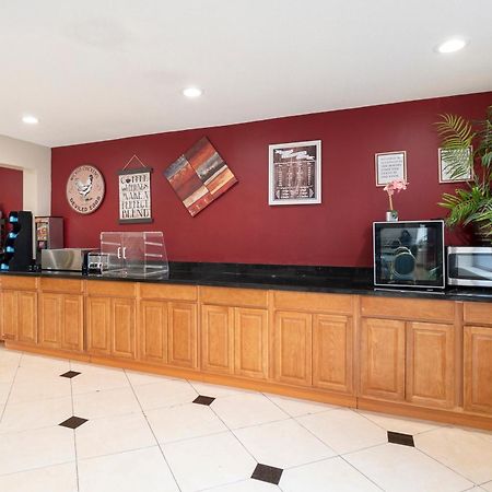 Oyo Townhouse Houston Airport North酒店 外观 照片