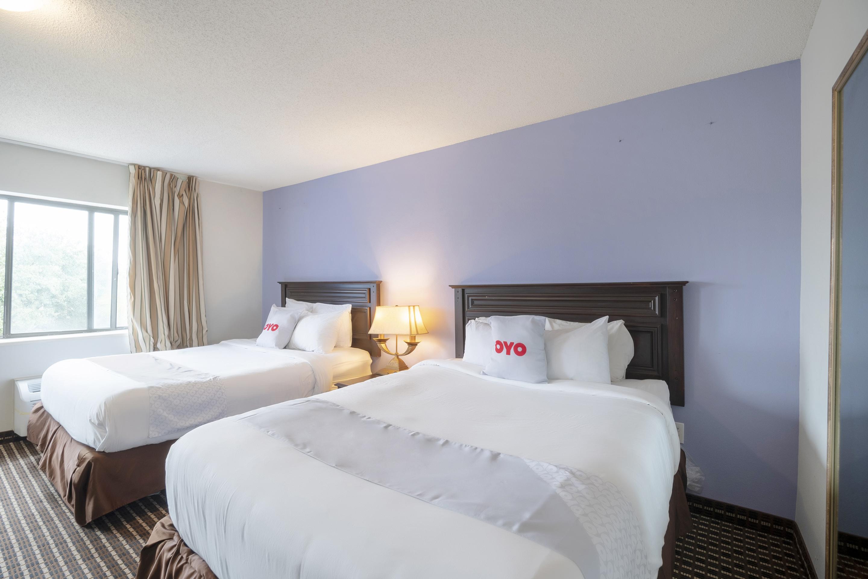 Oyo Townhouse Houston Airport North酒店 外观 照片