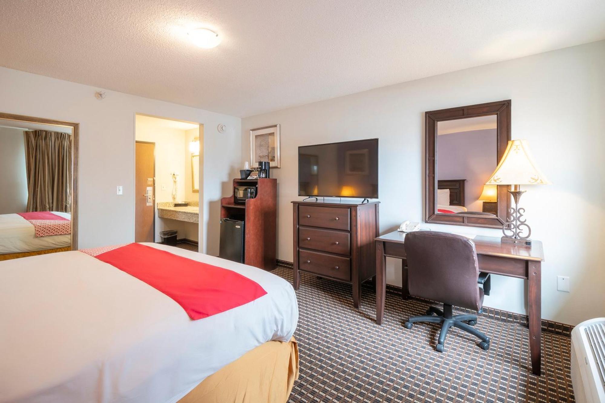 Oyo Townhouse Houston Airport North酒店 外观 照片