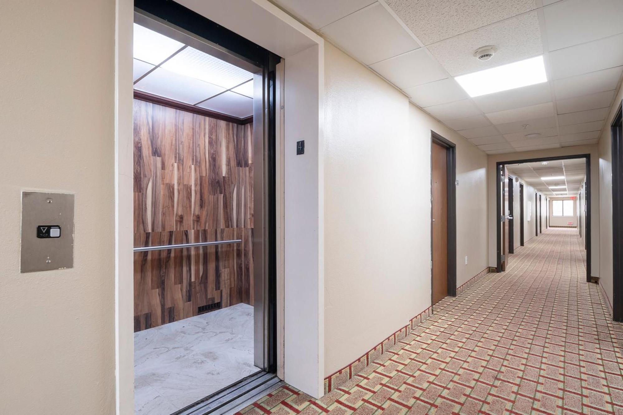 Oyo Townhouse Houston Airport North酒店 外观 照片