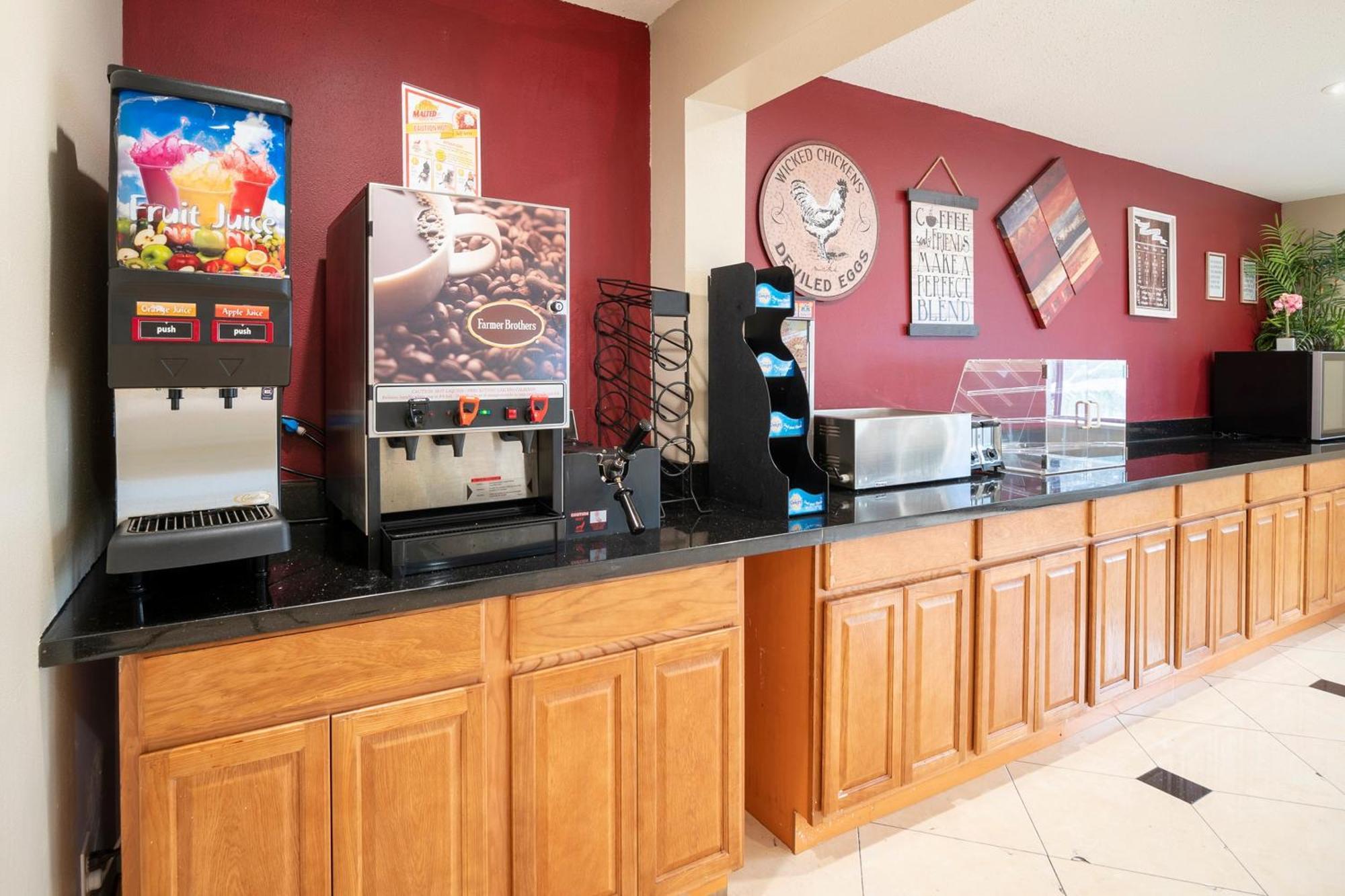 Oyo Townhouse Houston Airport North酒店 外观 照片