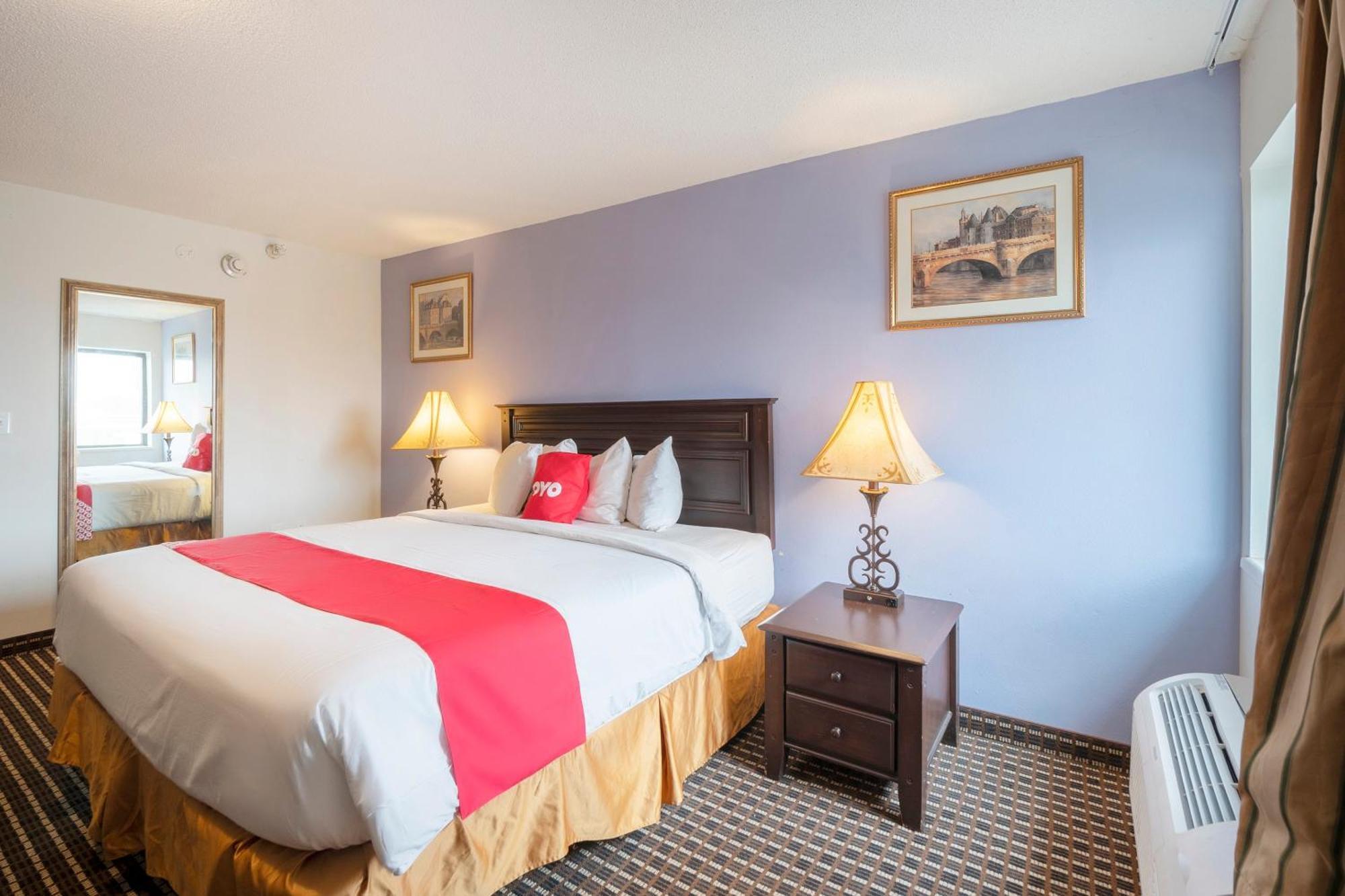 Oyo Townhouse Houston Airport North酒店 外观 照片